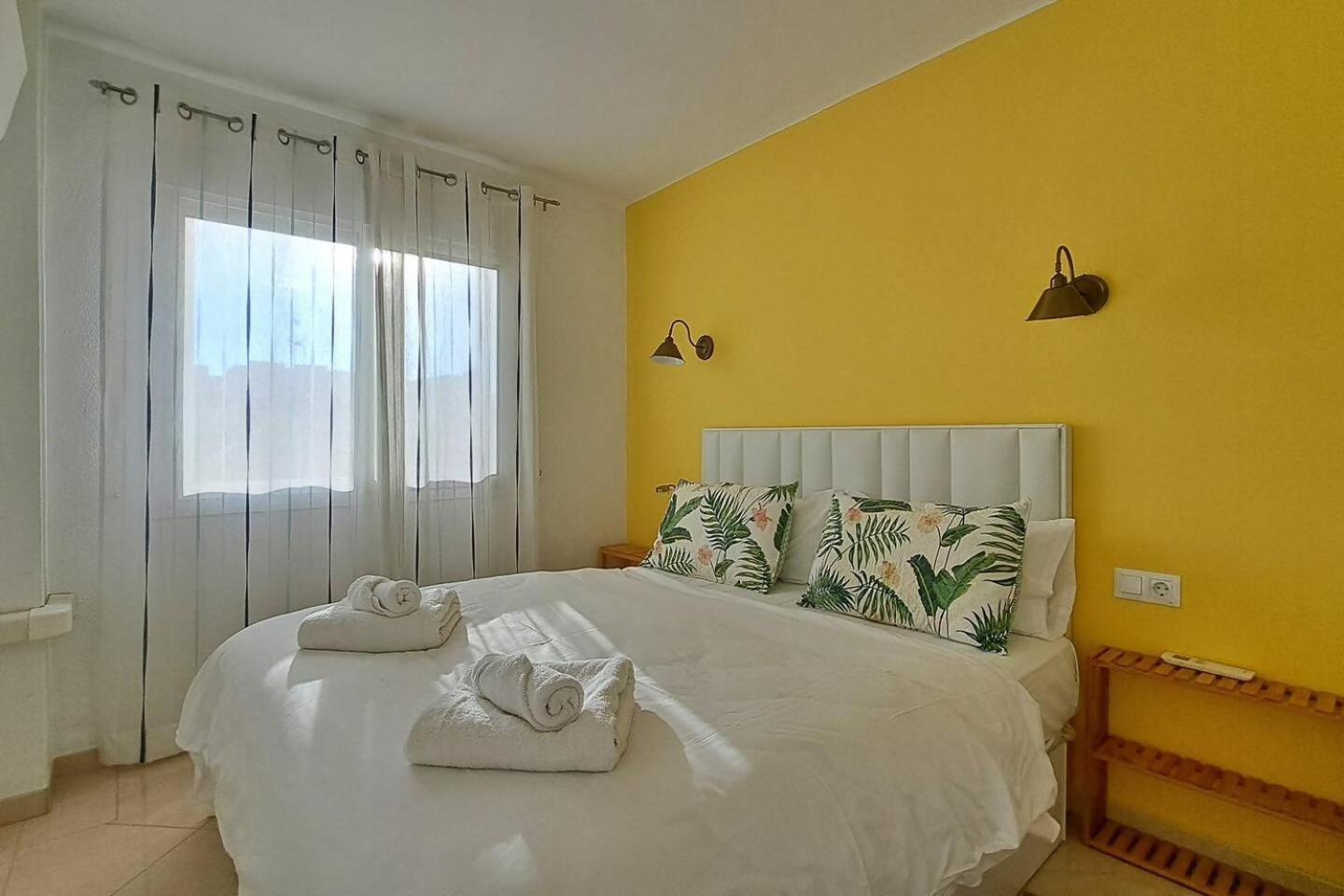 Apartamento El Nido Торре-дель-Мар Экстерьер фото